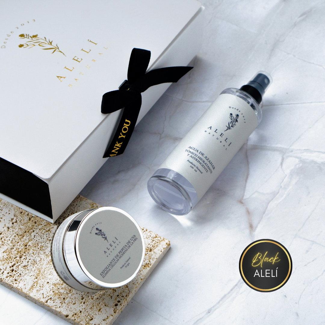 Vista frontal del Pack Momento Exfoliación Alelí Natural con exfoliante facial de pepita de uva y tónico oil control de agua de azahar. Black Alelí 35% Off.