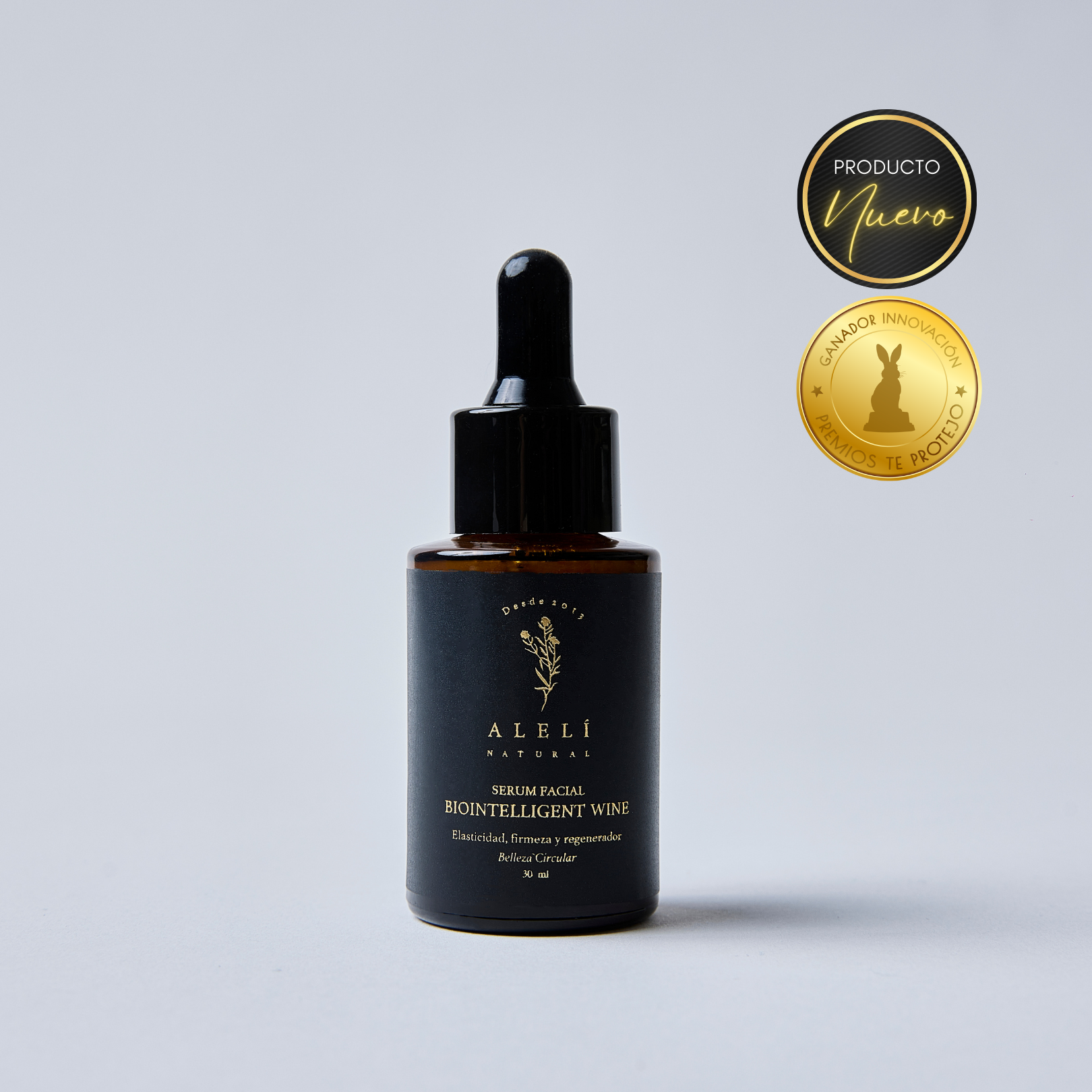 Producto Nuevo. Nuestro Serum Biointelligent Wine combina lo mejor de la ciencia botánica con la belleza consciente. Formulado con extracto de orujo de uva, rico en polifenoles y antioxidantes naturales, protege la piel del envejecimiento celular y aporta una luminosidad saludable desde la primera aplicación.
