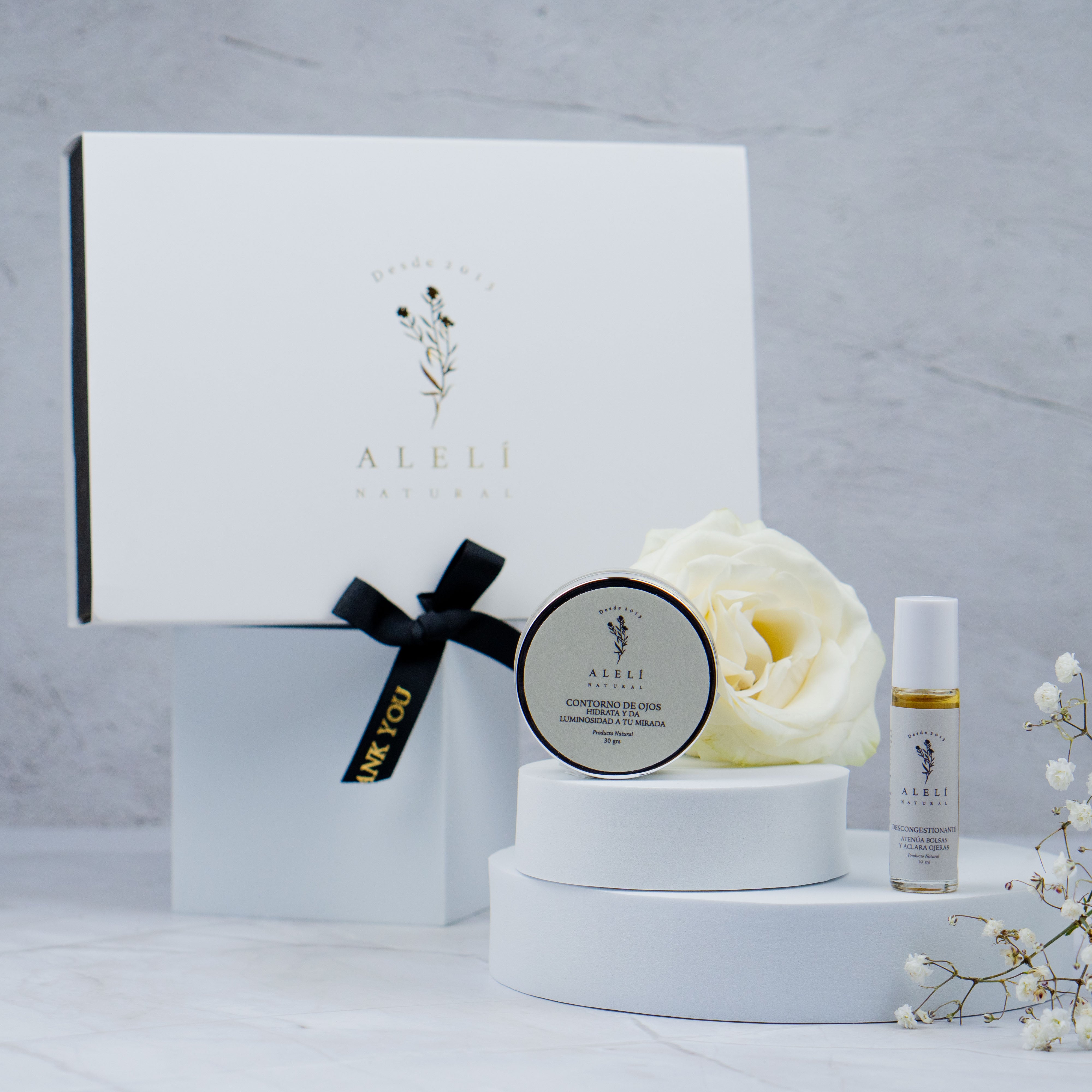 Pack Mirada Iluminada Alelí Natural con caja de regalo elegante, ideal para sorprender o consentirse.